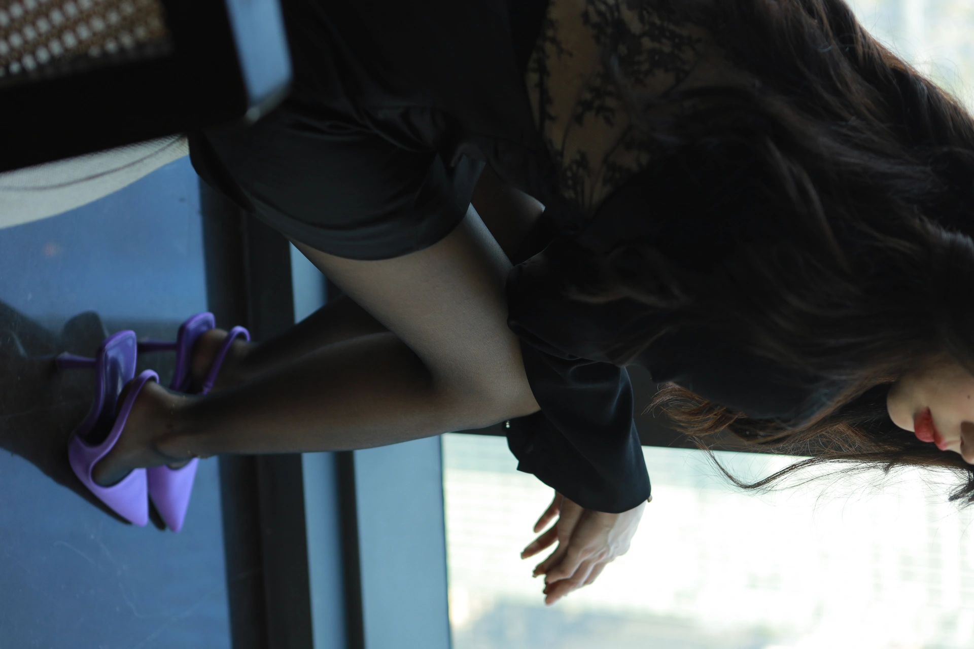 012.Sia不吃鱼 – 微密圈  #VIP资源# 性感玉足 2